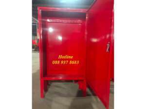 Bên trong tủ chữa cháy trong nhà inox KT 1400x750x240x2mm