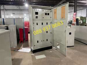 tủ điện ngoài trời cánh mica